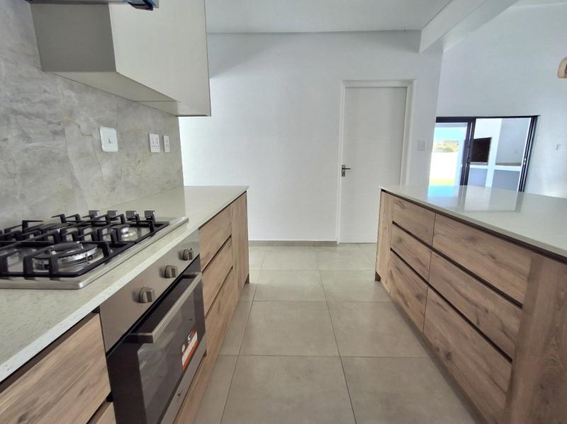 3 Bedroom Property for Sale in Britannia Bay Western Cape